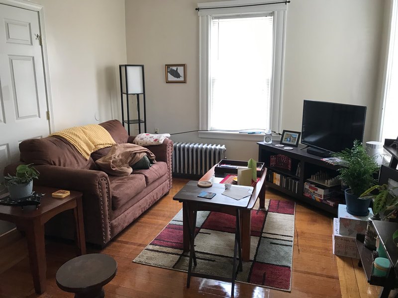 Living room with hardwood floors at Acapulco